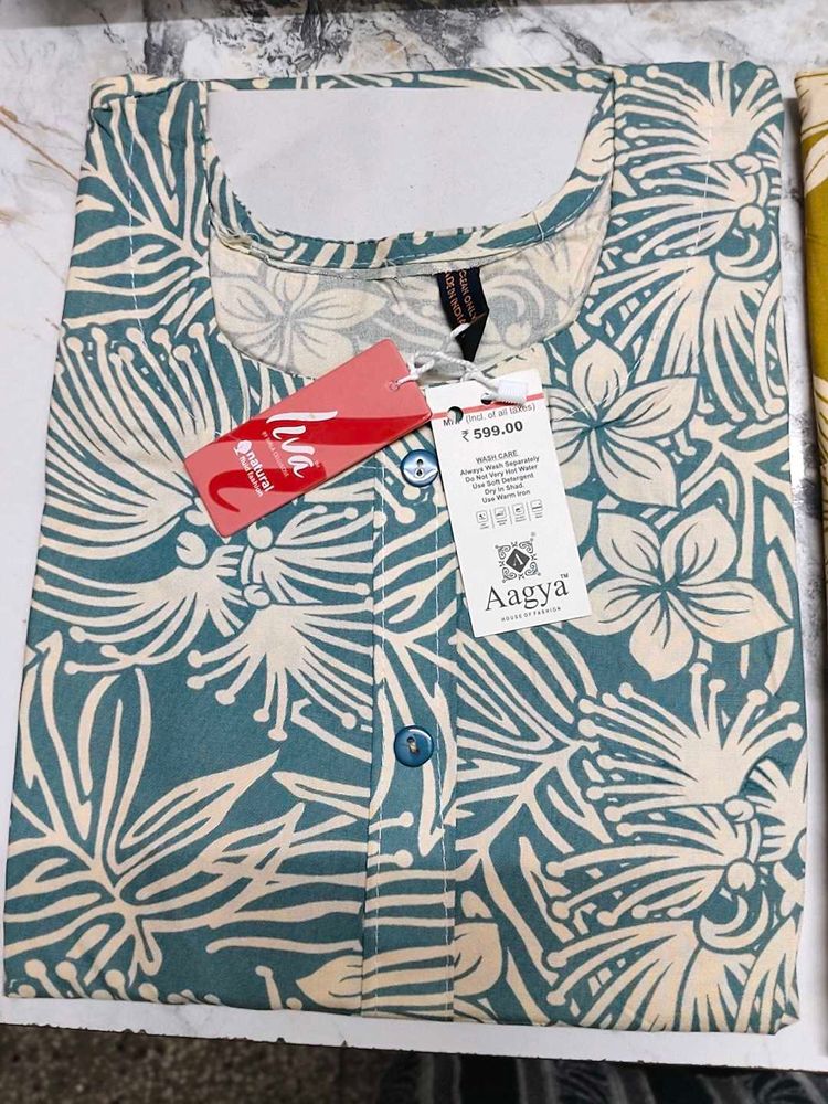 Elegant Floral Print Nighty