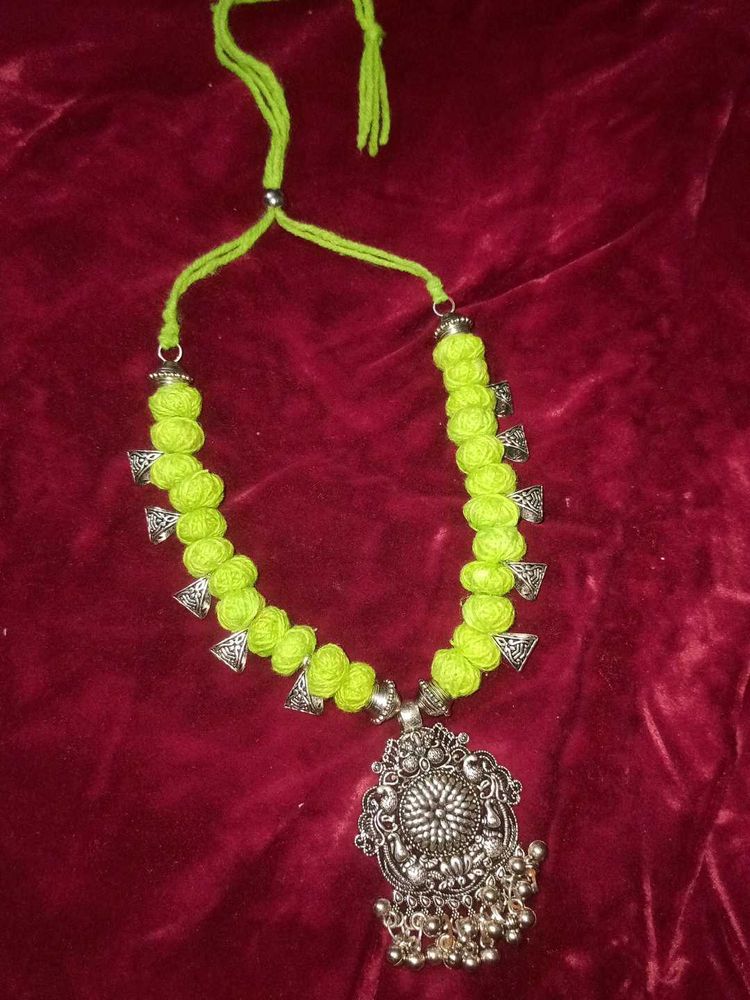 Handmade Green Thread Necklace