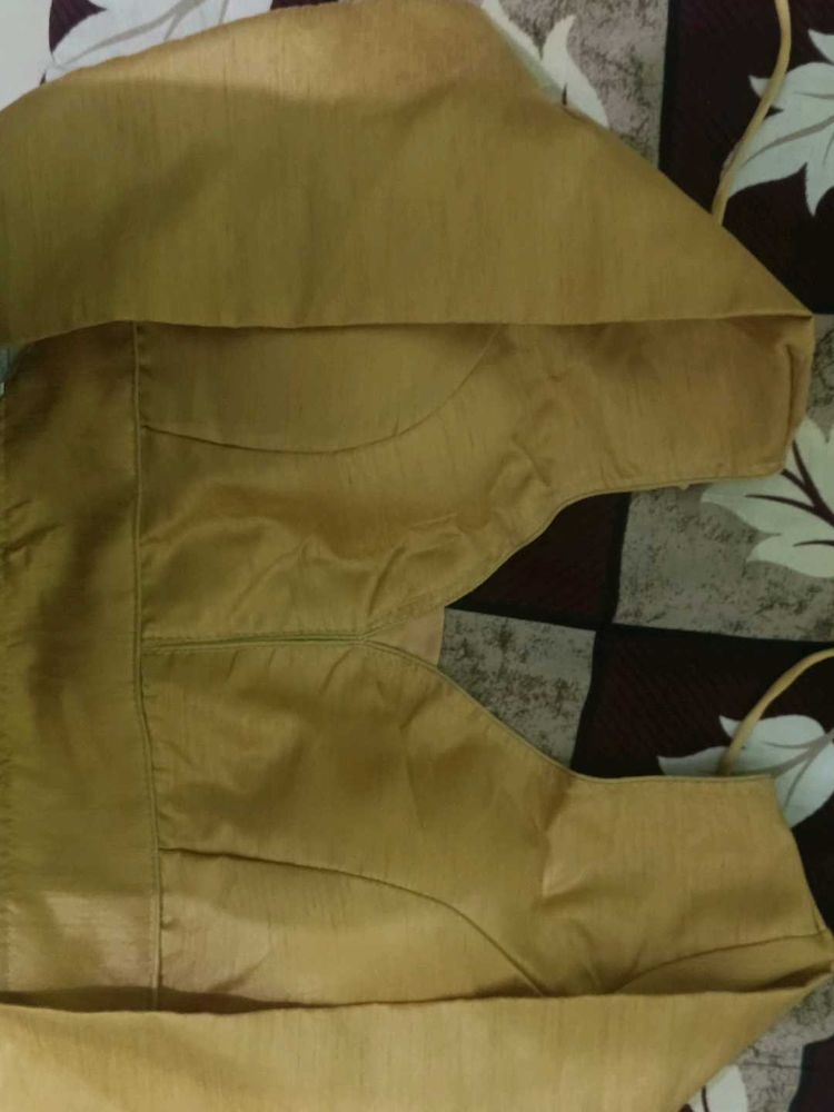 Elegant Gold Blouse