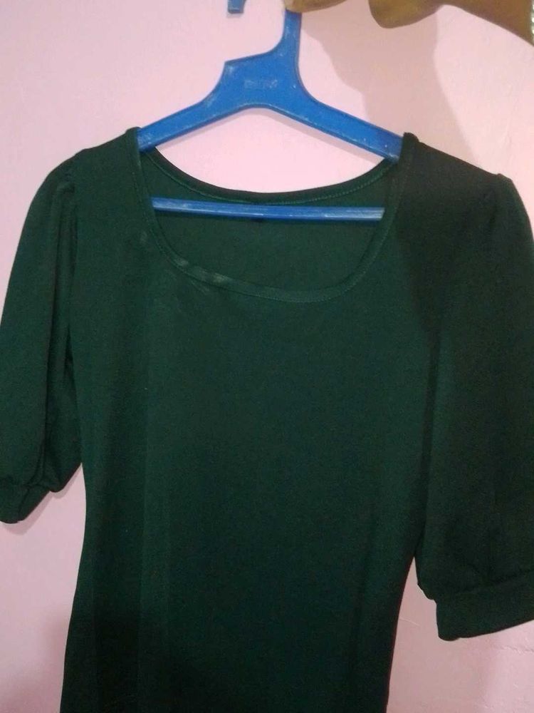 Top With Ballon Sleeves 😍