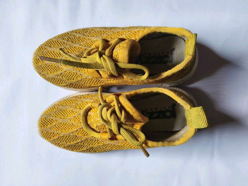 Yellow Sneakers Size 10