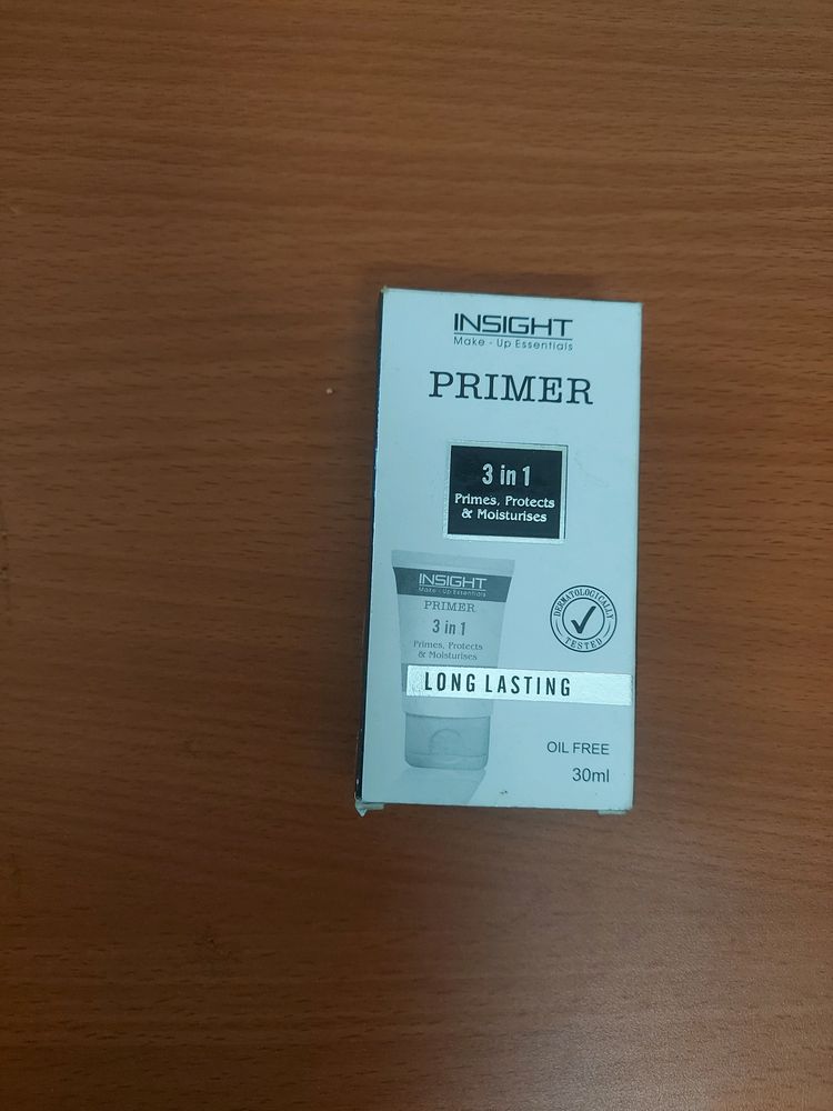 3 In 1 Primer, Protects &amp; Moistures