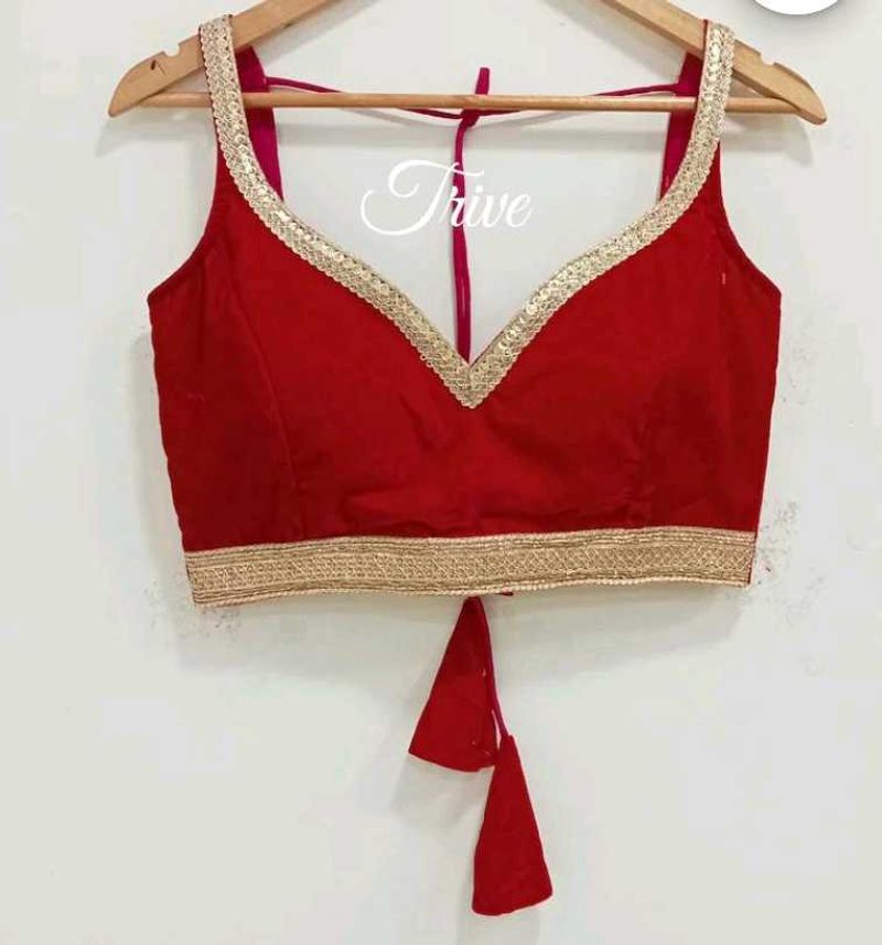 Velvet Deep Neck  Padded Blouse With Lace Work