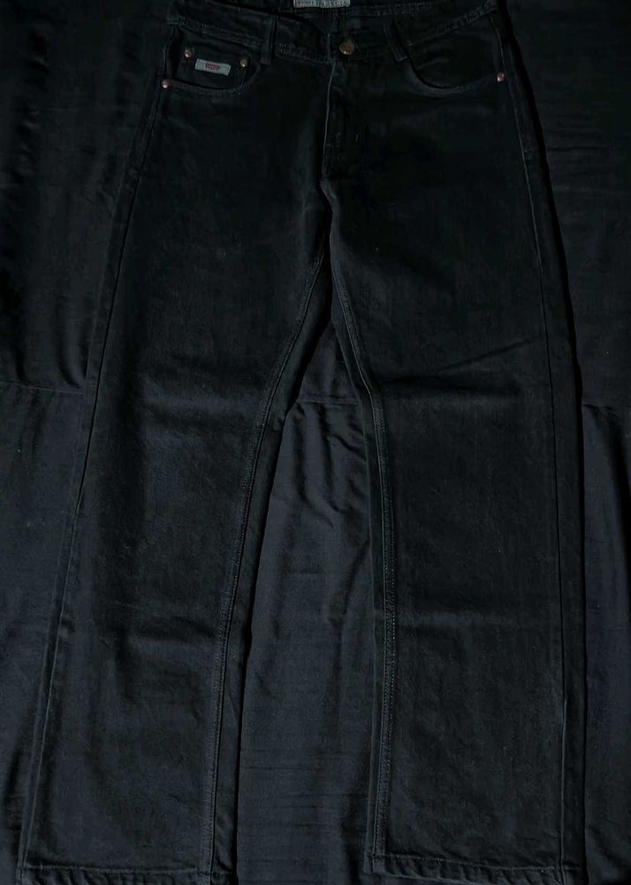 Dark Wash Straight Leg Jeans