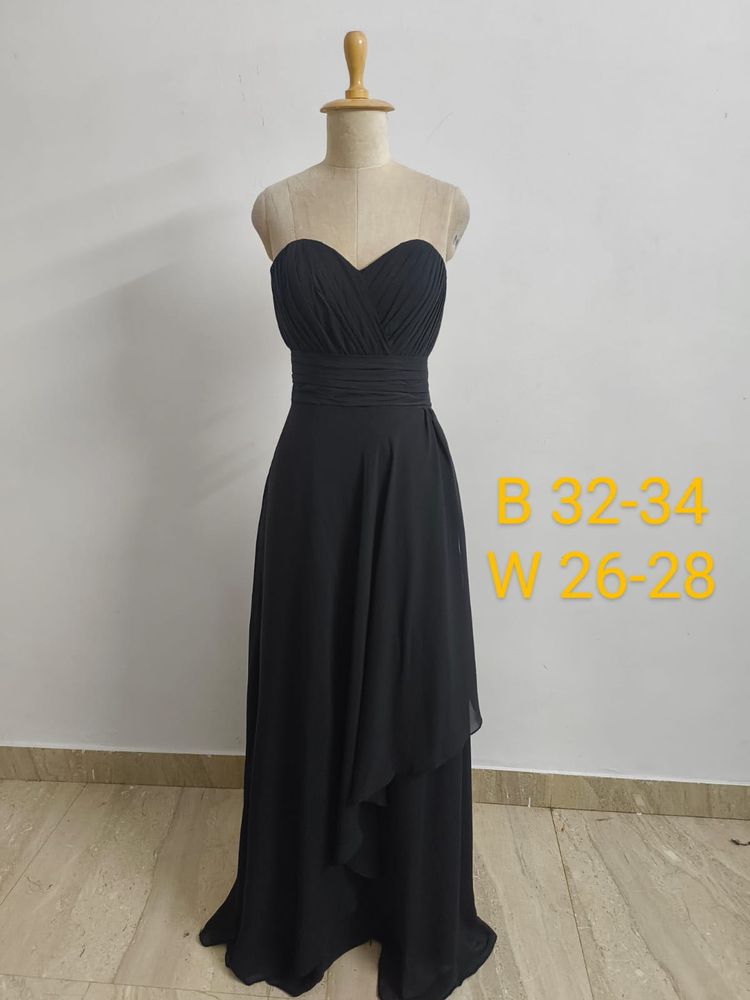 Elegant Black Strapless Gown🎀💝🦋
