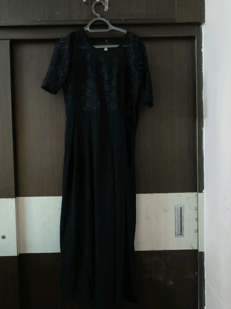 XL black dress
