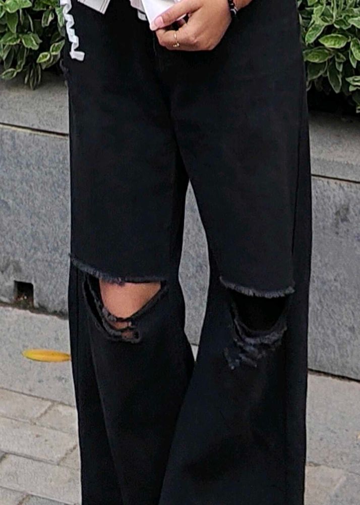 Ripped Wide Leg Jeans