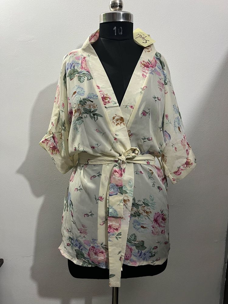 Floral Kimono Top