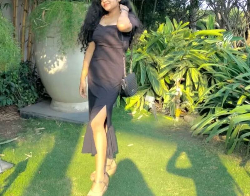 Chic Black Midi Dress