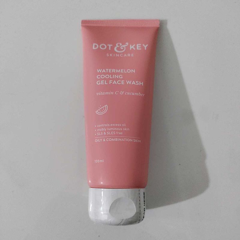 Dot &amp; Key Watermelon Cooling Gel Facewash