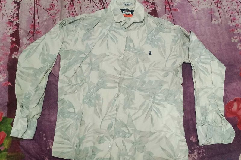 Tropical Print Button-Down