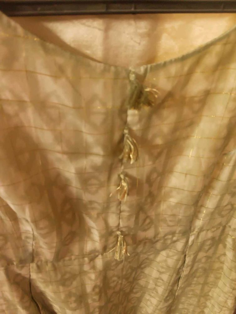 Aesthetic Kurta With Chiffon Work