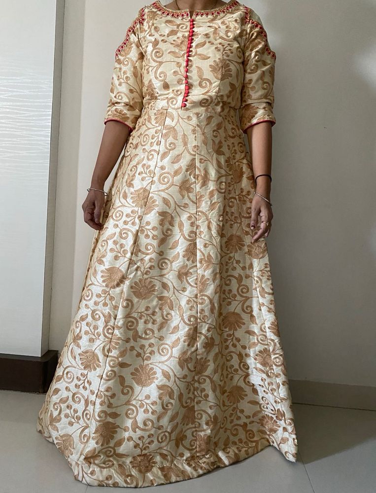 Beautiful Gown With Amazing Work