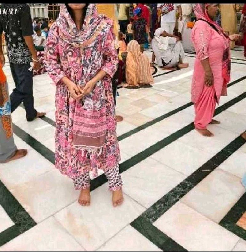 Pink Floral Kurta Set