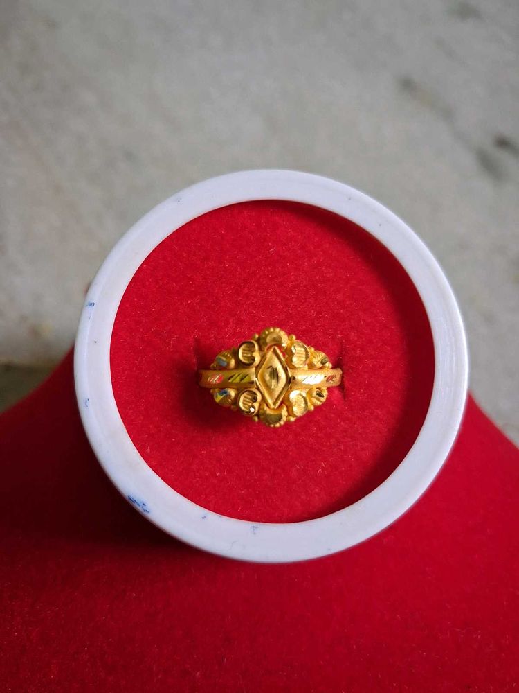 Vintage Gold Ring