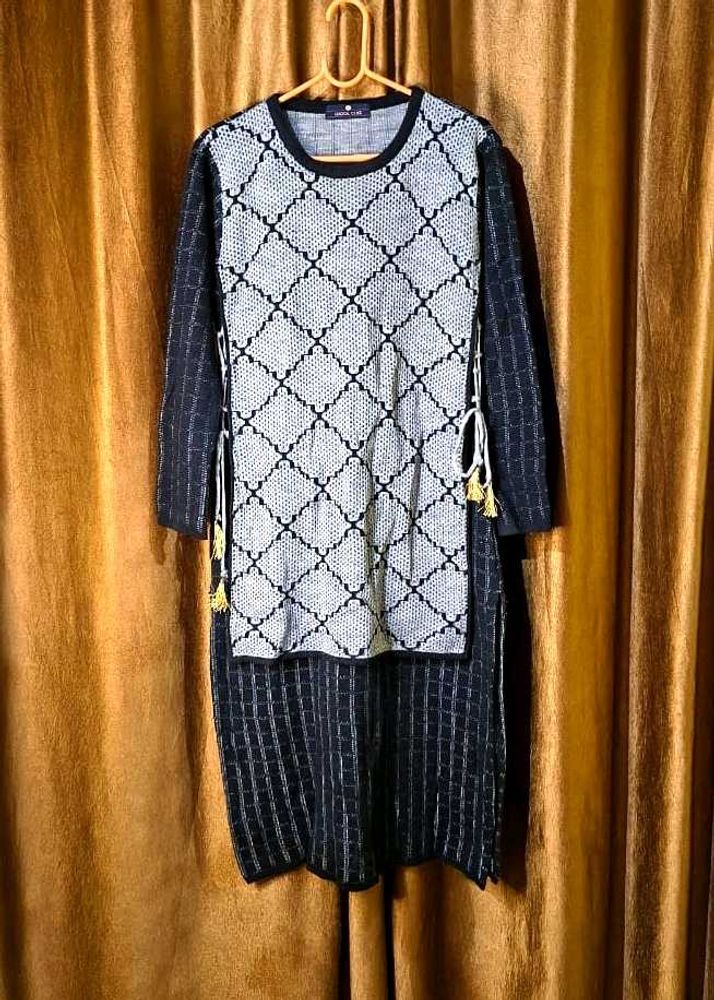 Woolen Stylish Kurta Size 40 inches, Light Weight