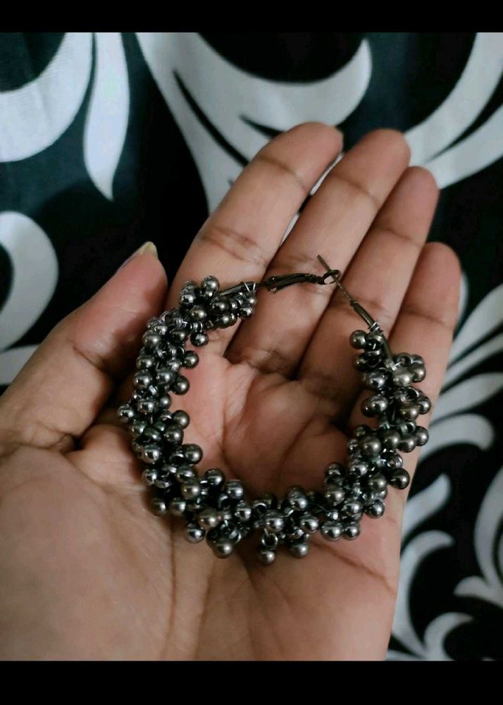 Ghungroo Black Metal Hoop earrings