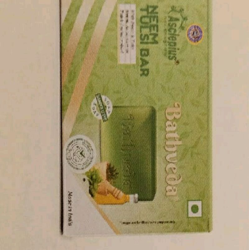 Bathveda Neem Tulsi Bar
