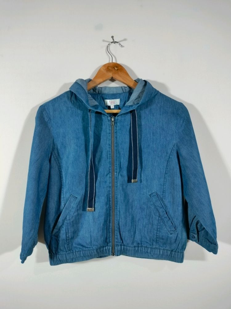 Blue Casual Top (Women&#39;s)