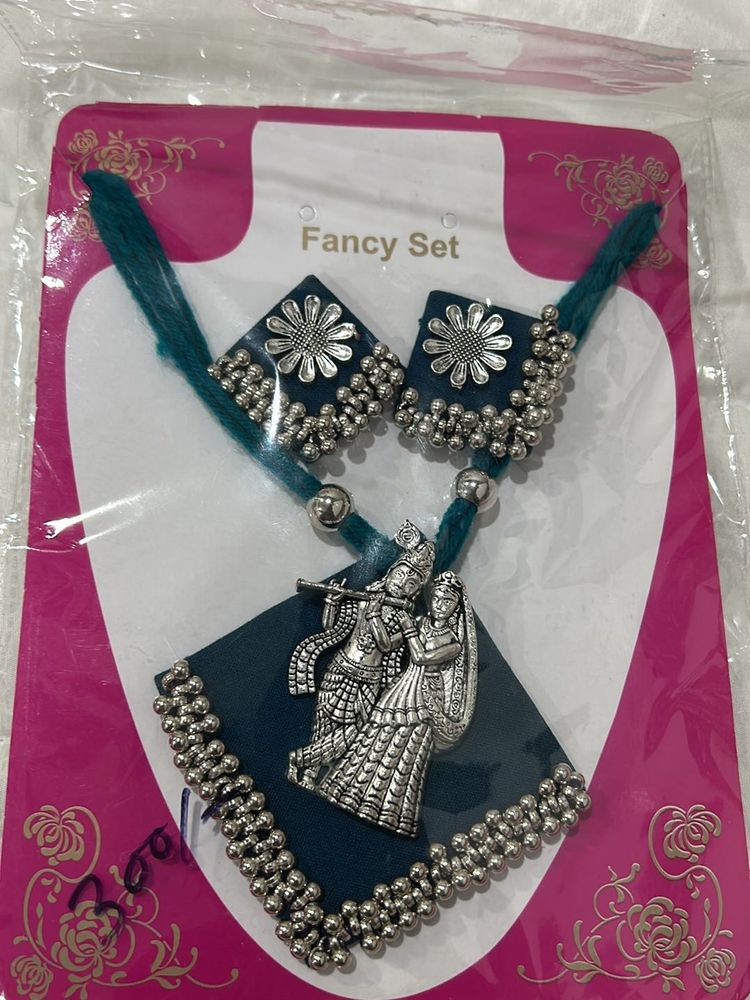 Radha Krishna Nekless Set
