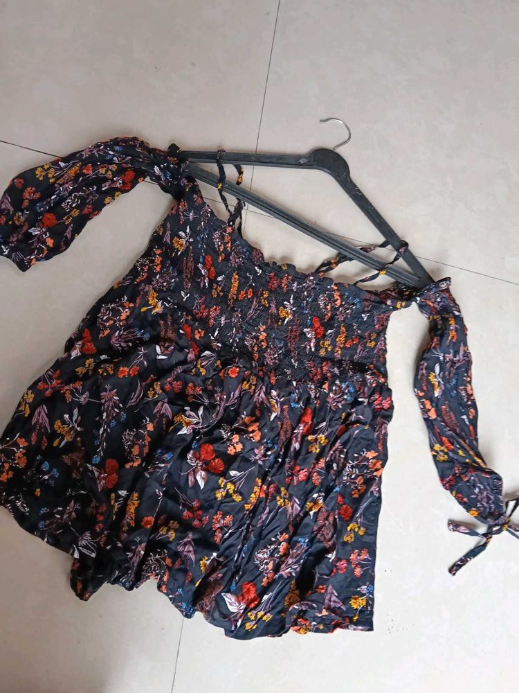 Floral Off-Shoulder Top