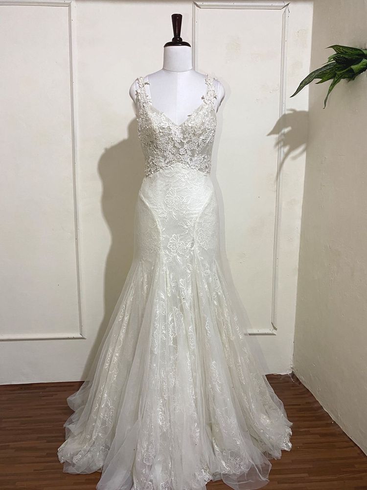 Elegant Bridal dress