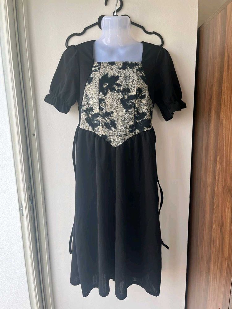 Cute Black Midi Dress