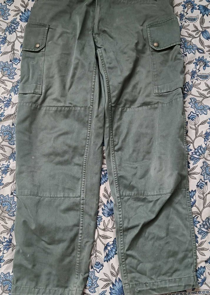 Green Cargo Pants