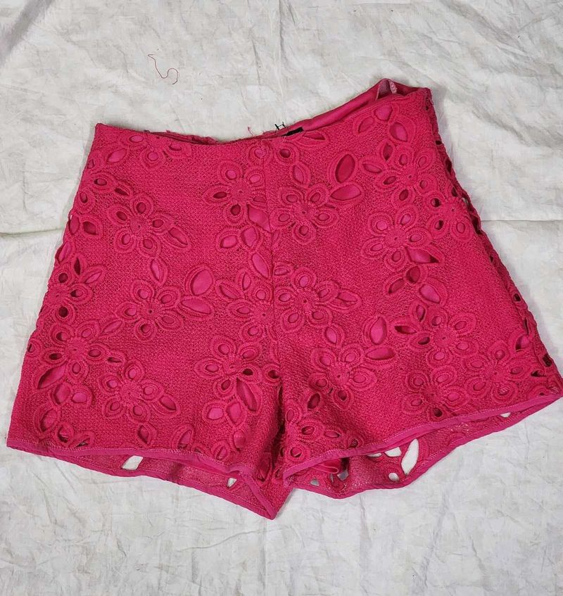 Embroidered Zip Up Shorts