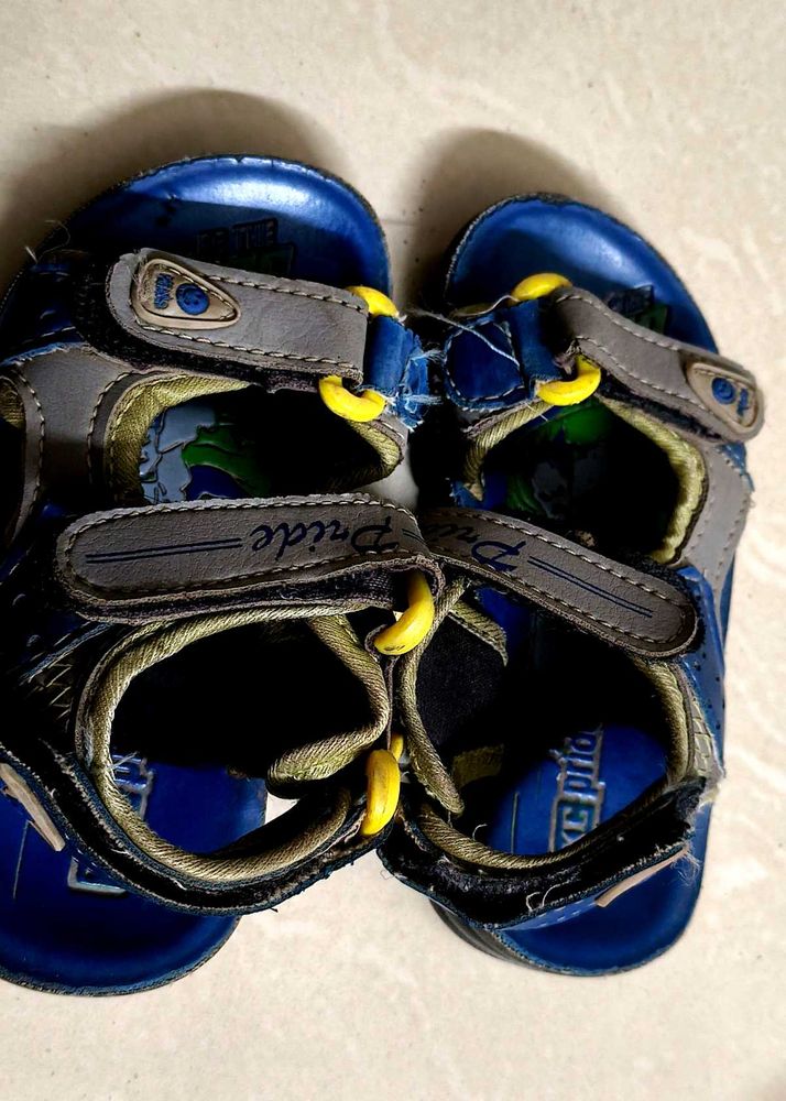 Vkc Pride Sandal