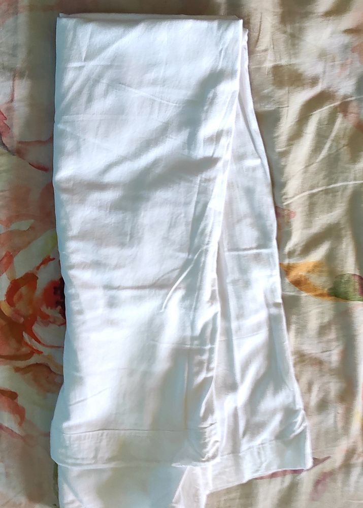 White Colour Cotton Petticoat