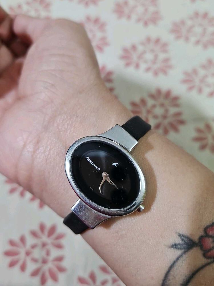 Fastrack Black Women&#39;s Watch