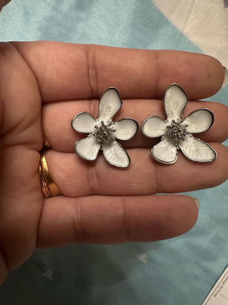 White Flower Earrings