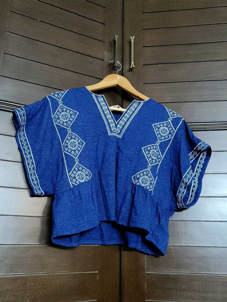8seconds Women Blue Embroidered Casual Crop Top