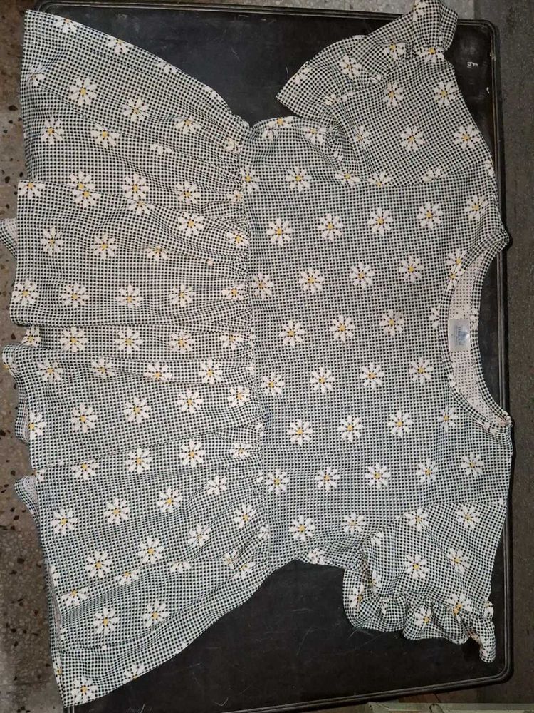 Floral Ruffle Top