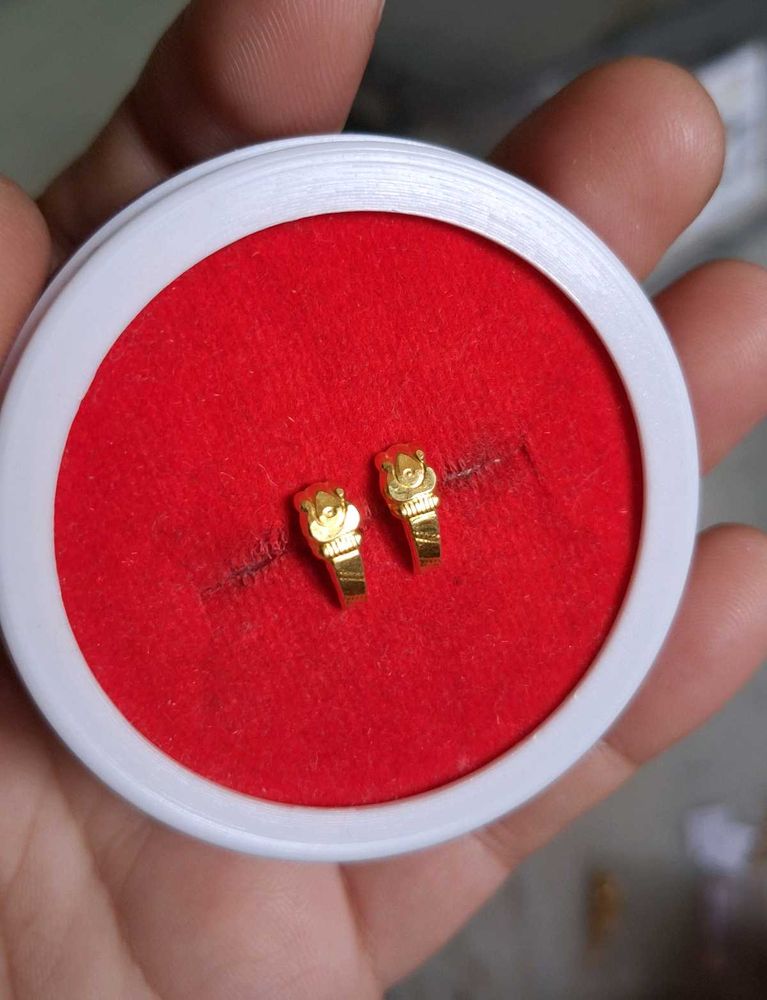 Adorable Gold Earrings