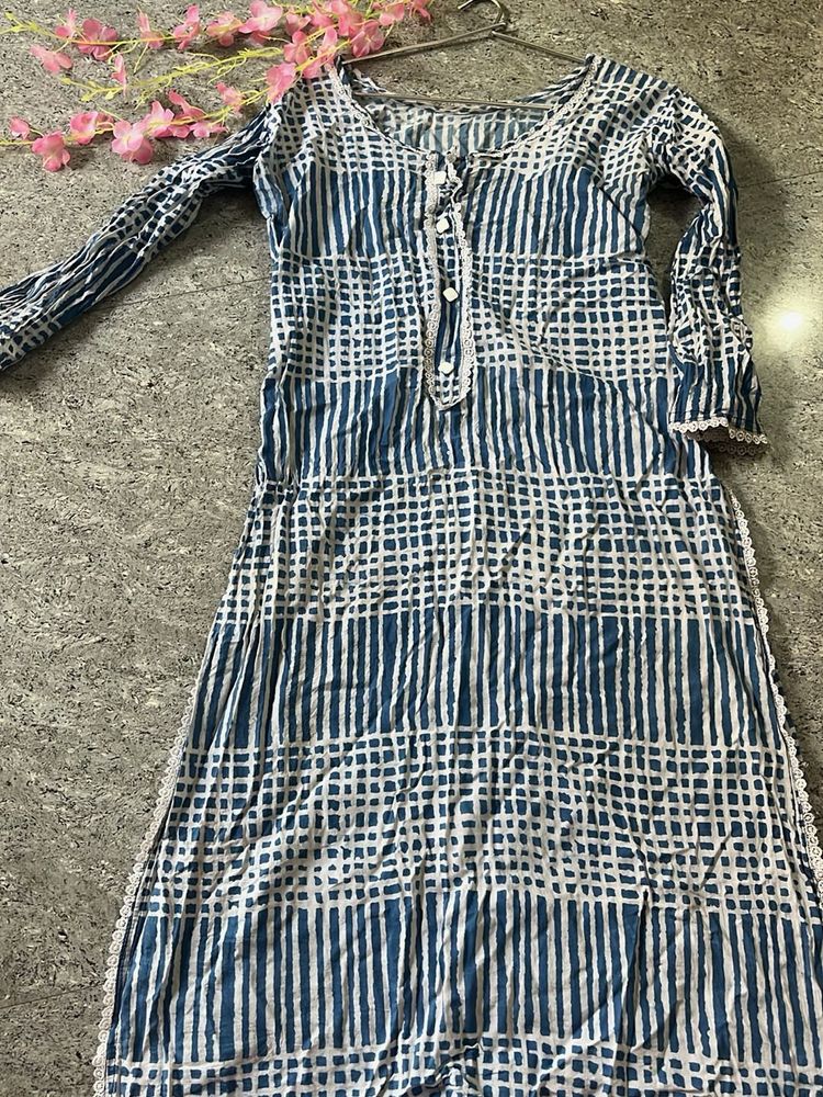 Blue &amp; White Patterned Maxi Dress