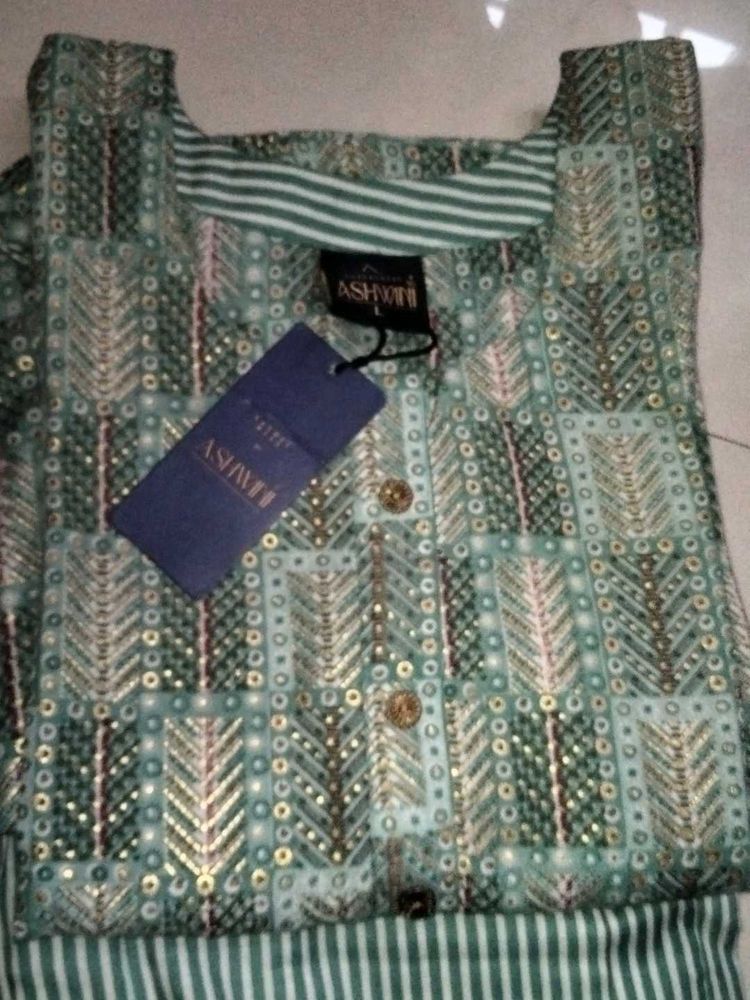 Mint Green Flawless Kurtha Set With Dupatta