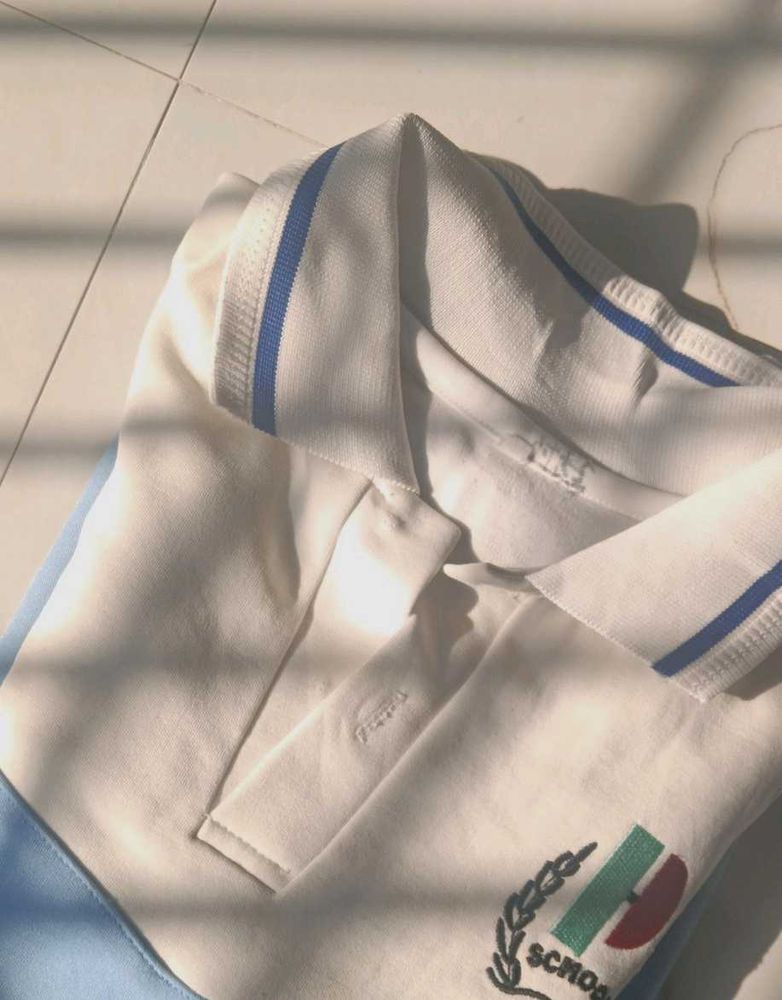 👚👕White Blue Color Block Polo