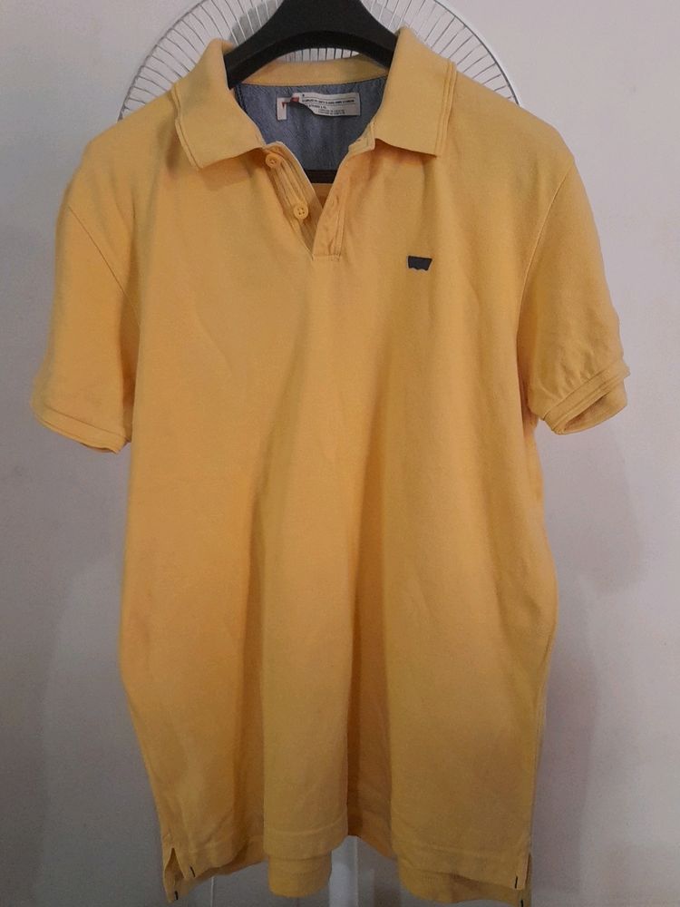 Levis Yellow Polo Shirt Sparingly Used Size 44