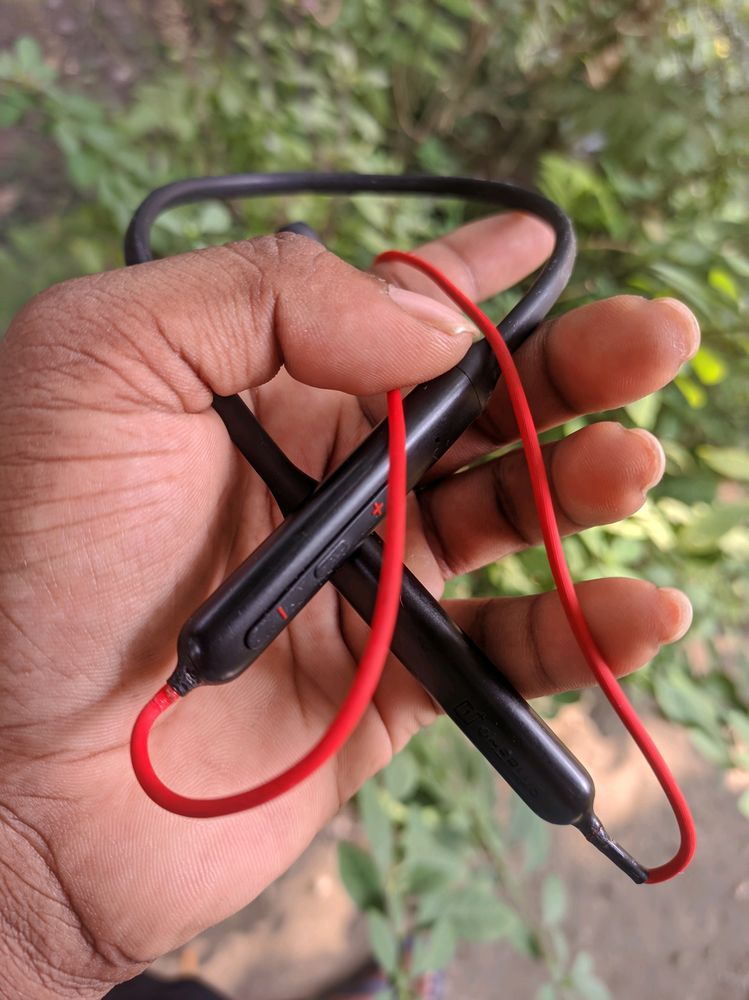 OnePlus Bullets Neckband ✅ 11Months Price-1999