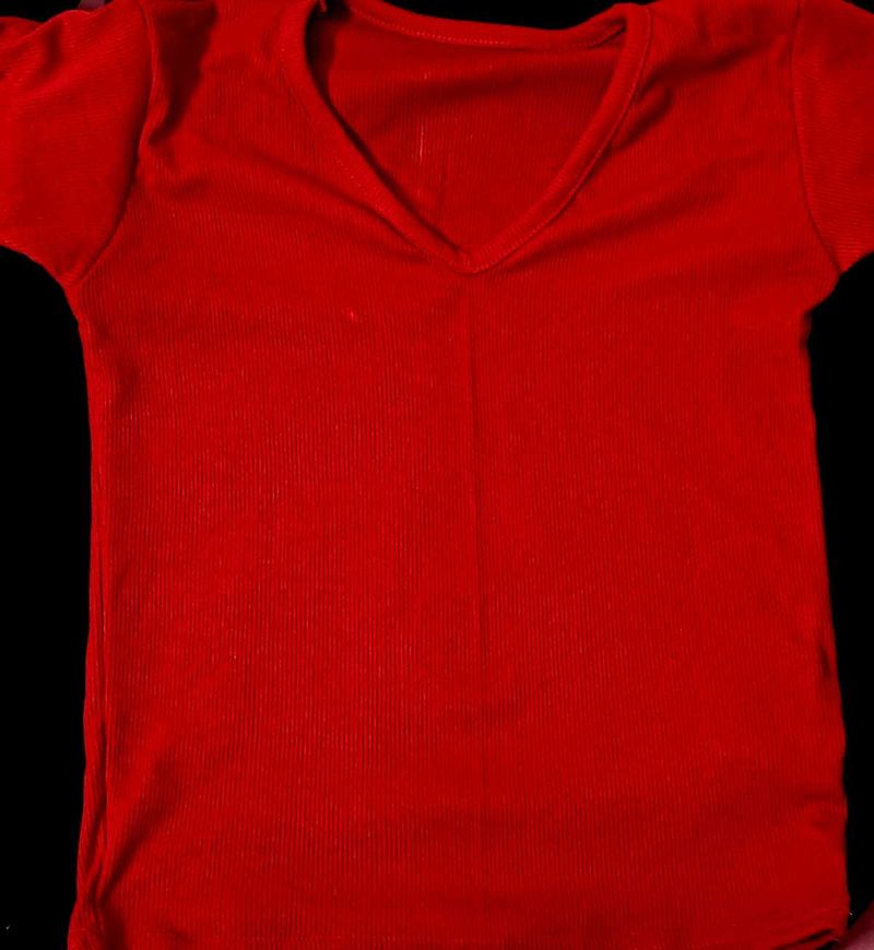 Red Cutee Topp!! No Damage!! Stretchable!!!