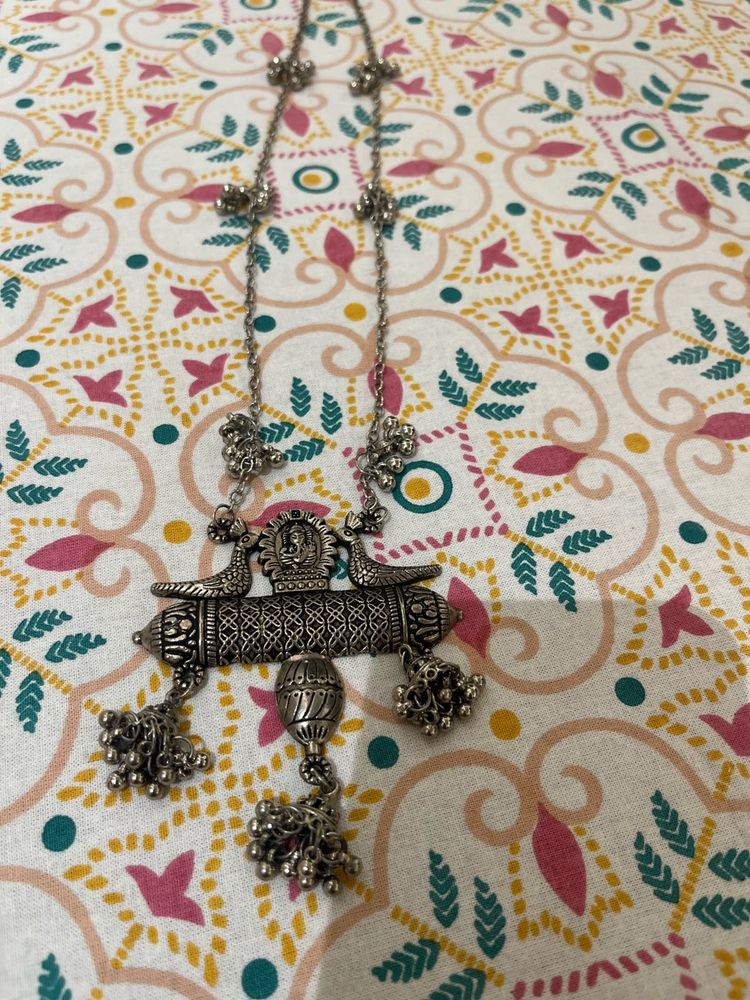 Vintage Silver Tone Indian Necklace