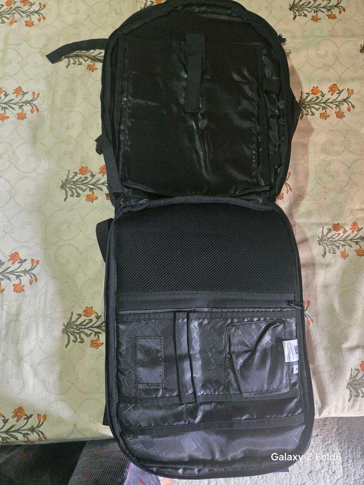 Zingaro Large 40L Waterproof Backpack