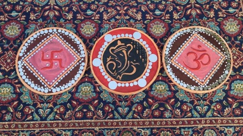 Set of 3 Decorative Plates