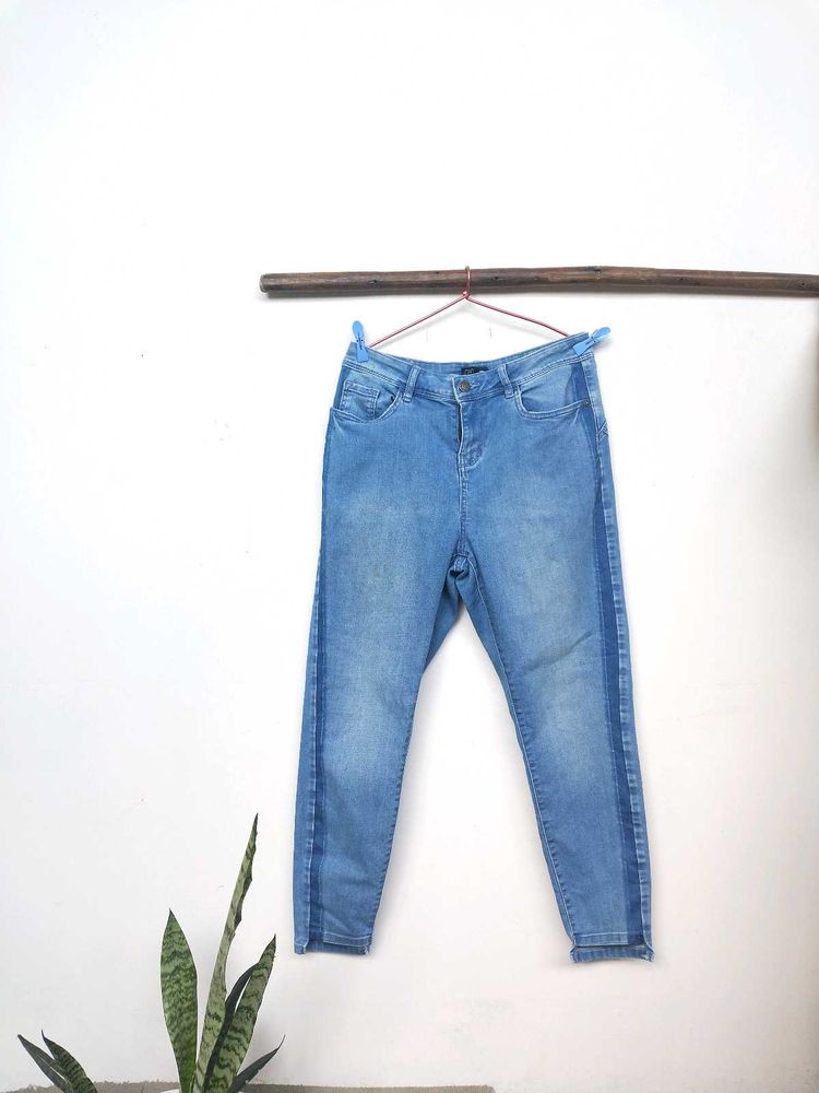 DNMX Straight Fit Blue Jeans