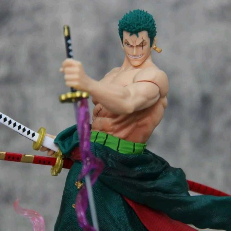 Zoro Standing 21cm