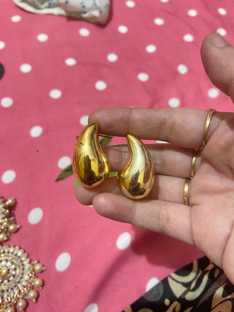 Gold Drop Earrings