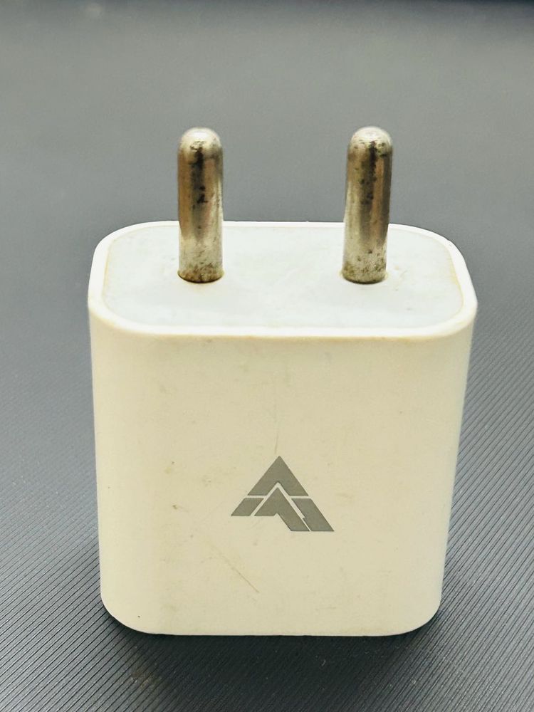 iPhone Adapter
