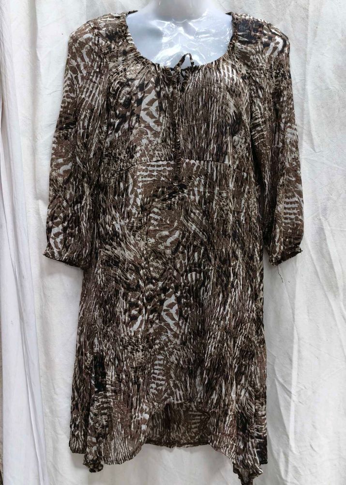 262011. Patterned Brown Tunic Top